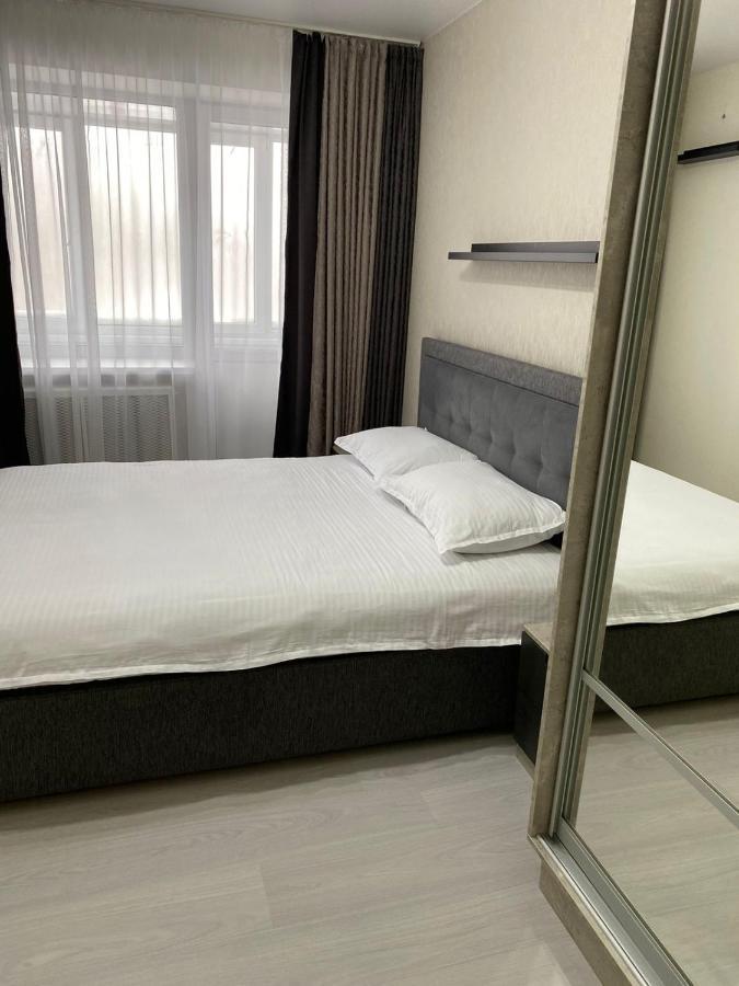 Vip Апартаменты На Жукова Uralsk Extérieur photo