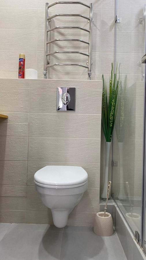 Vip Апартаменты На Жукова Uralsk Extérieur photo